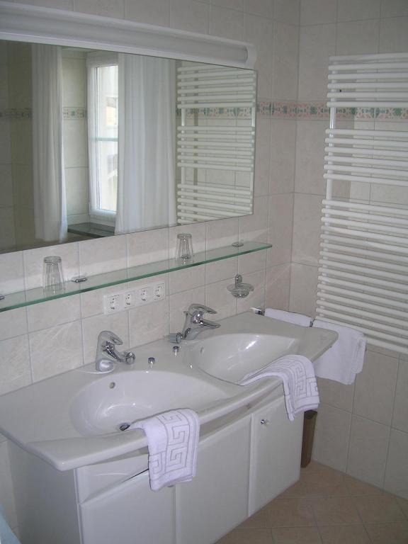 Kurhotel Azalee Bad Wörishofen Δωμάτιο φωτογραφία